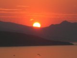 8 amanecer  - alba -  en cabo Fisterra.JPG